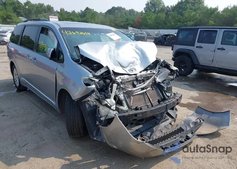 2015 Toyota Sienna Xle/Limited from USA, damaged, VIN 5TDYK3DC6FS637712